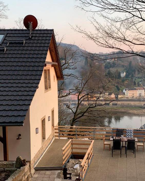 Luxusboofe - Ferienhaus Am Lilienstein كونيجشتاين آن دير إلب المظهر الخارجي الصورة